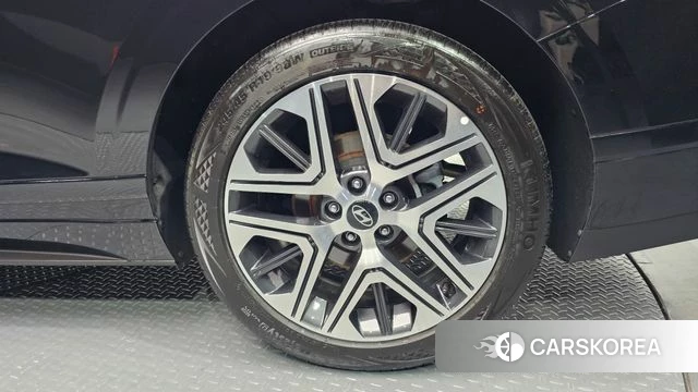 Hyundai Grandeur Hybrid (GN7) id 4302322 из Кореи 14