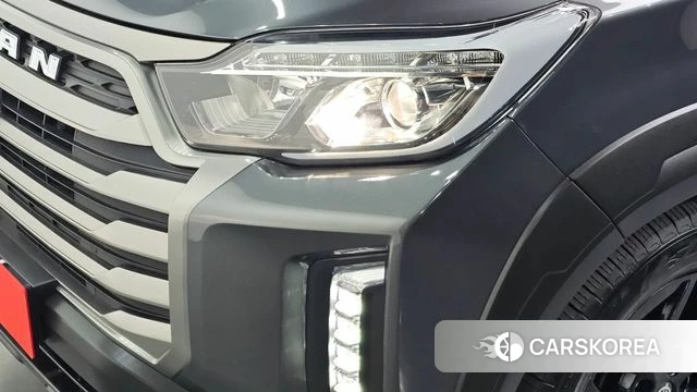 Ssangyong The New Rexton Sports Cannes id 4201999 из Кореи 14