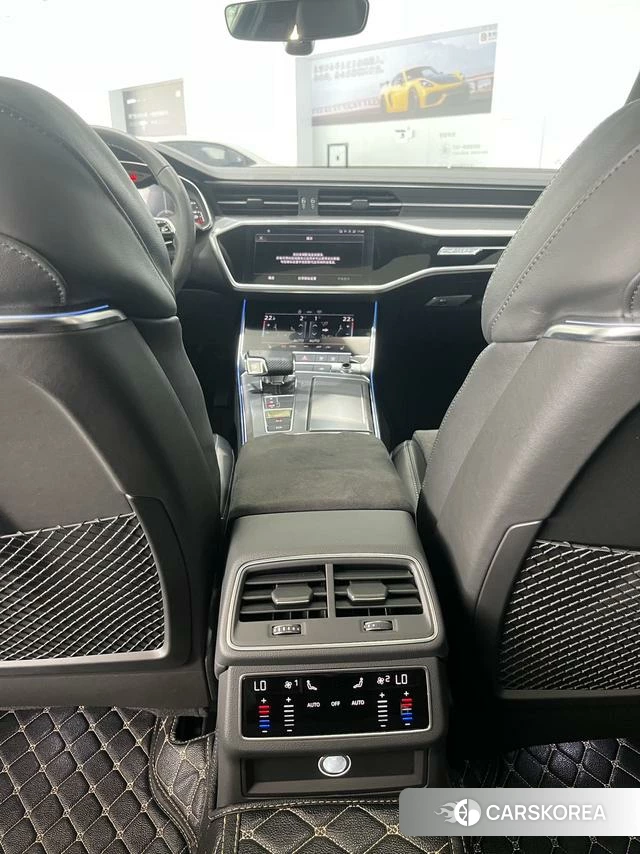 Audi A6L id 4290382 из Китая 14