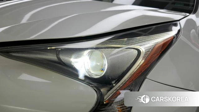 Toyota Prius 4th Generation id 4233063 из Кореи 14