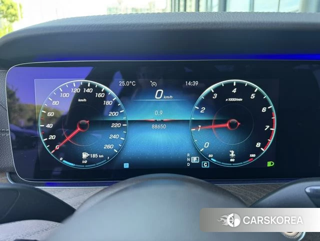 Mercedes-Benz E-class id 4300744 из Китая 14