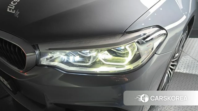 BMW 5 Series (G30) id 4325791 из Кореи 14