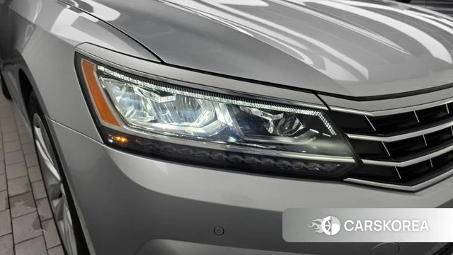 Volkswagen The New Passat id 4536542 из Кореи 14
