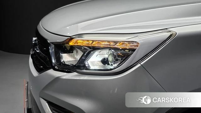 Ssangyong Rexton Sports id 4678055 из Кореи 14