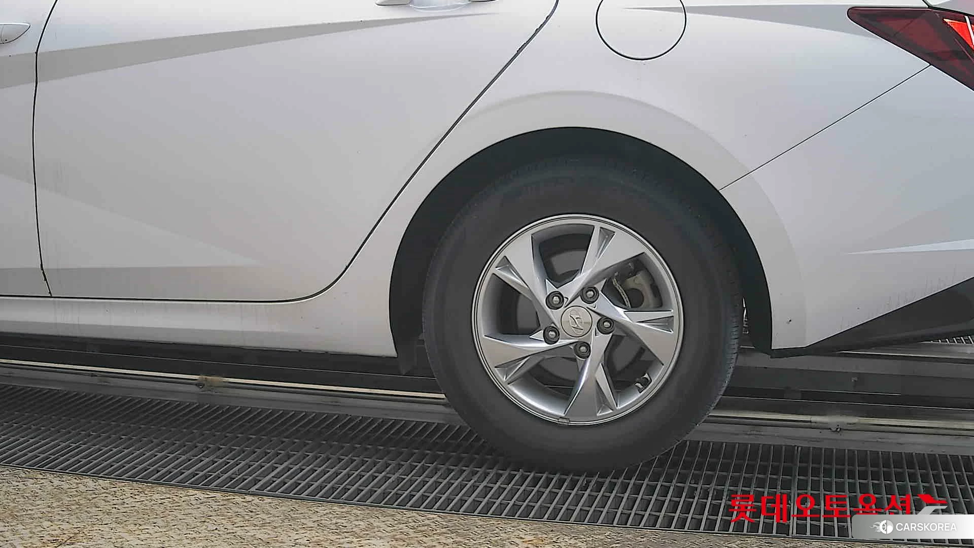 Hyundai Avante id 3869267 из Кореи 14