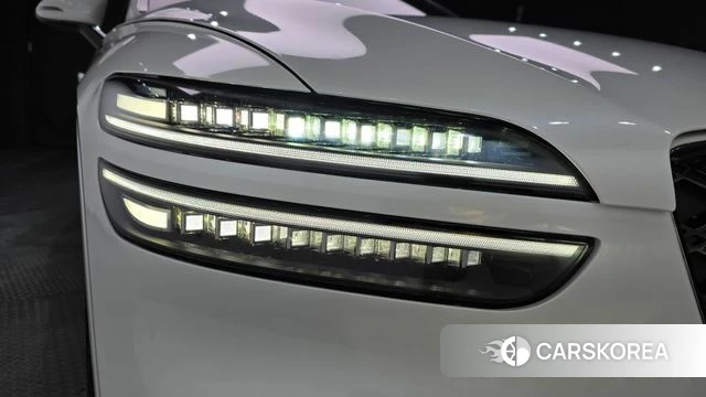 Genesis GV70 id 4767778 из Кореи 14