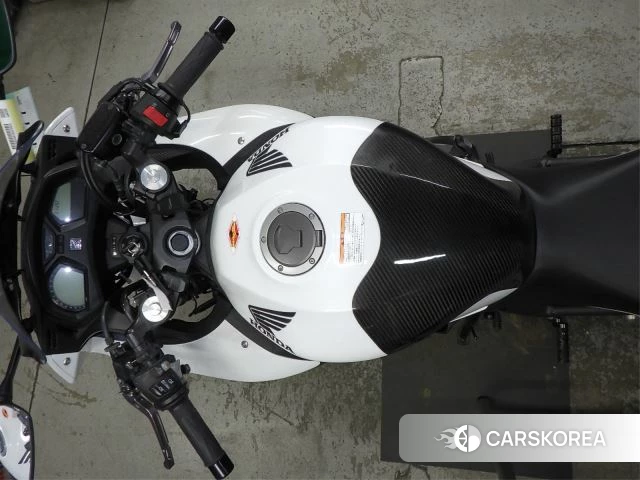 Проданный Honda CBR650F id 3994805 из Японии, фото 14