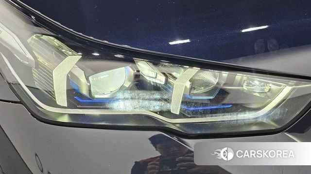 BMW 5 Series (G60) id 4675257 из Кореи 14