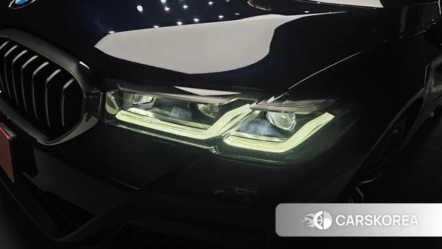BMW 5 Series (G30) id 4250135 из Кореи 14