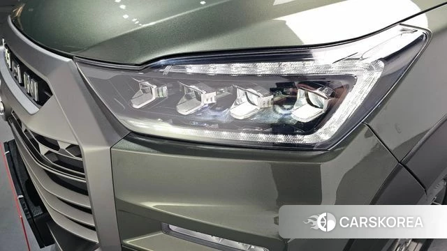Ssangyong The New Rexton Sports Cannes id 4243088 из Кореи 14