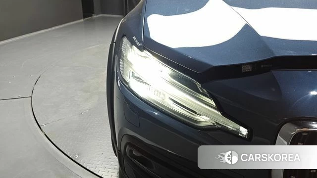 Volvo V60 Cross-Country 2nd Generation id 4518963 из Кореи 14