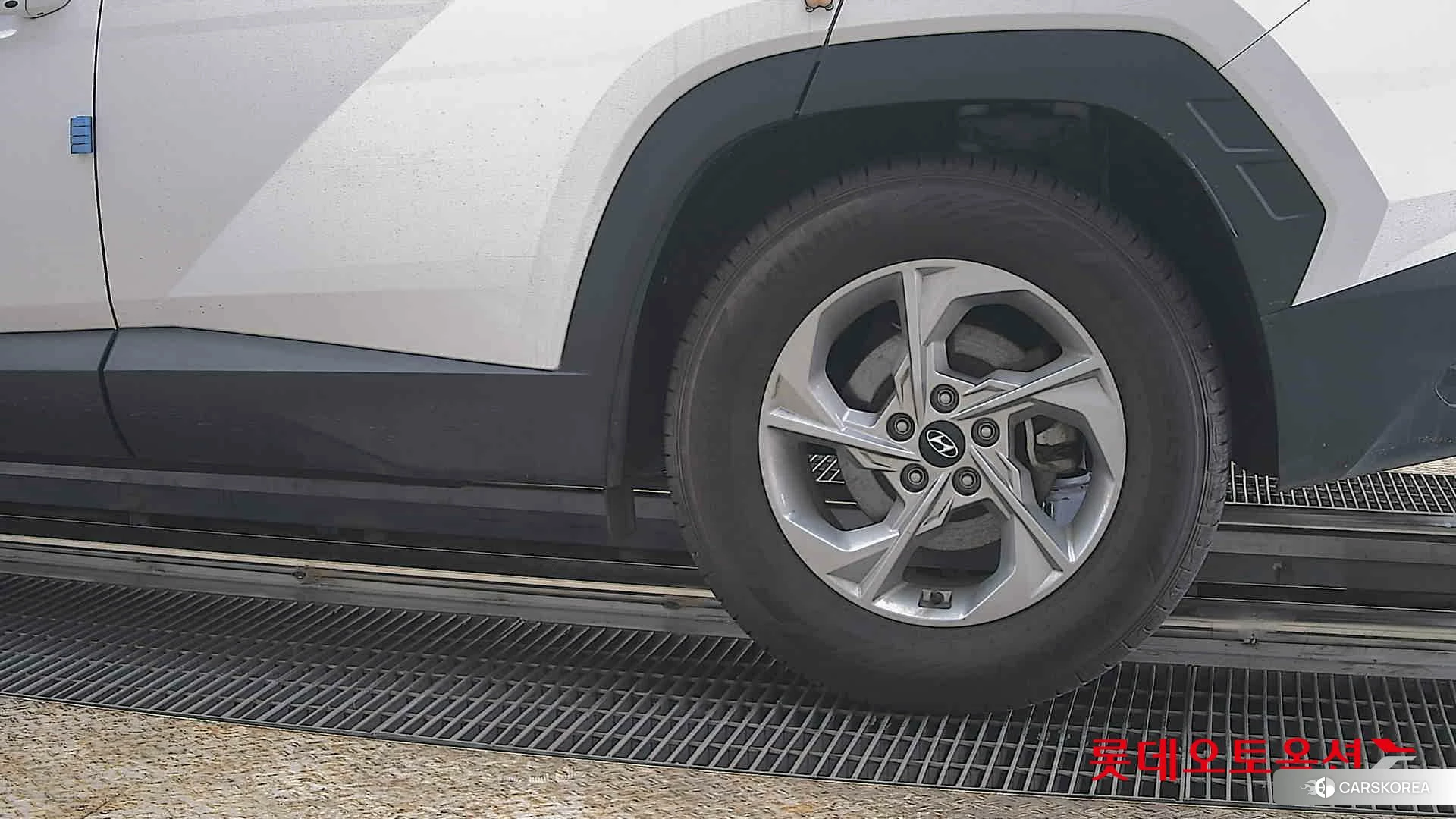 Hyundai Tucson id 3881996 из Кореи 14