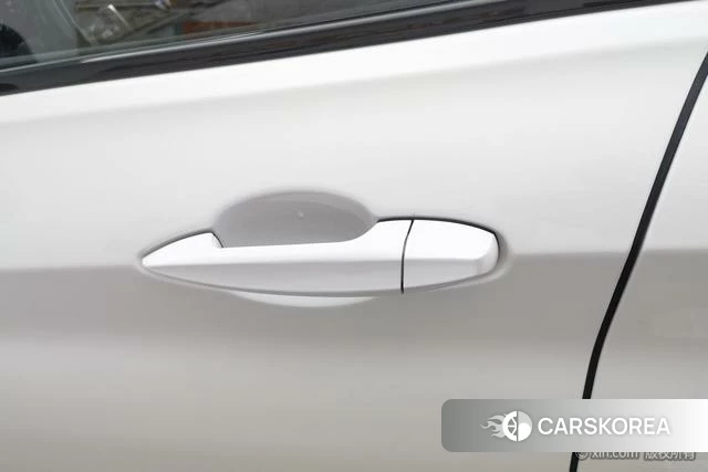 BMW 1 series id 4321197 из Китая 14
