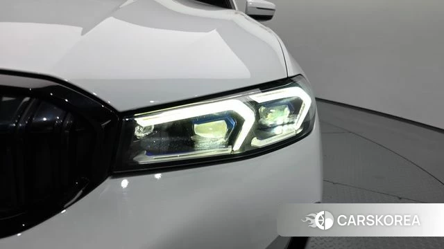 BMW 3 Series (G20) id 4308937 из Кореи 14