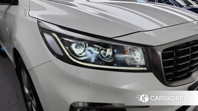 Kia The New Carnival id 4642933 из Кореи 14