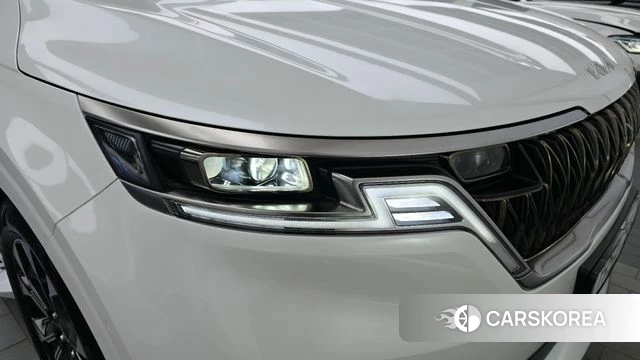 Kia Carnival 4th generation id 4692101 из Кореи 14