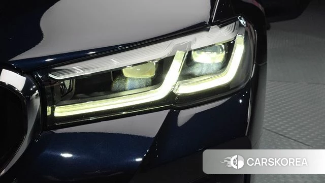 BMW 5 Series (G30) id 4594195 из Кореи 14