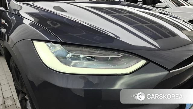 Tesla Model X id 4495886 из Кореи 14