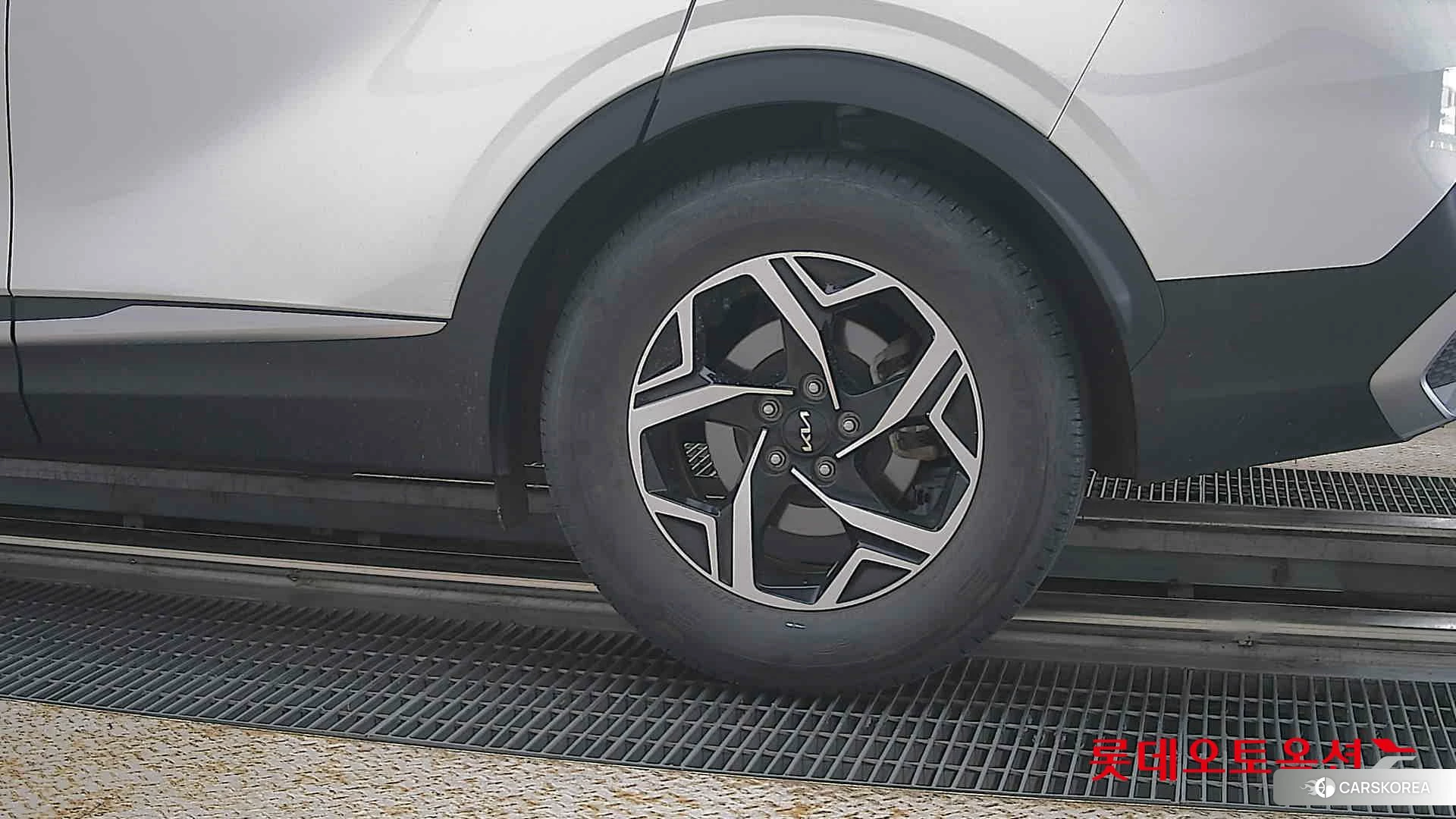Kia Sportage id 4504303 из Кореи 14