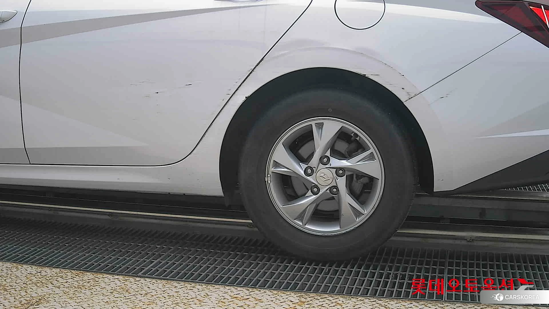 Hyundai Avante id 4498402 из Кореи 14