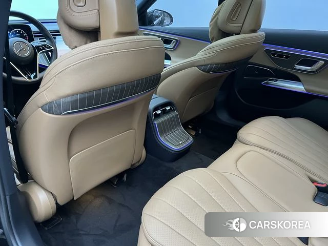 Mercedes-Benz E-class id 4207396 из Китая 14
