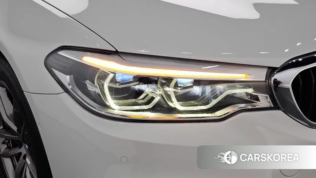 BMW 5 Series (G30) id 4924144 из Кореи 14