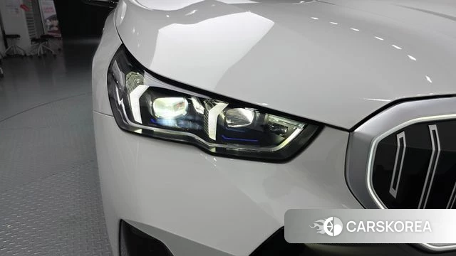 BMW 5 Series (G60) id 4554392 из Кореи 14