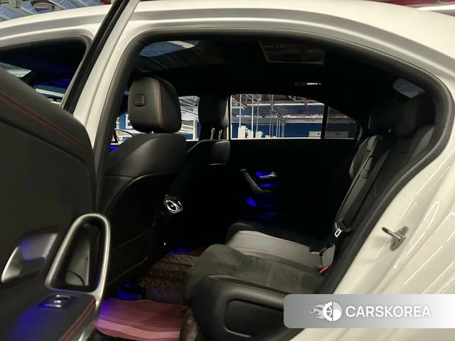 Mercedes-Benz Class A id 4290841 из Китая 14