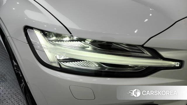 Volvo S60 3rd generation id 4580910 из Кореи 14