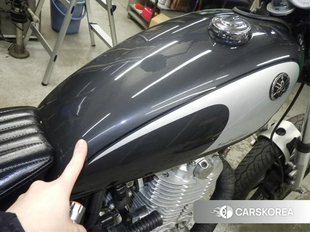 Yamaha SR400 id 3945425 из Японии 14