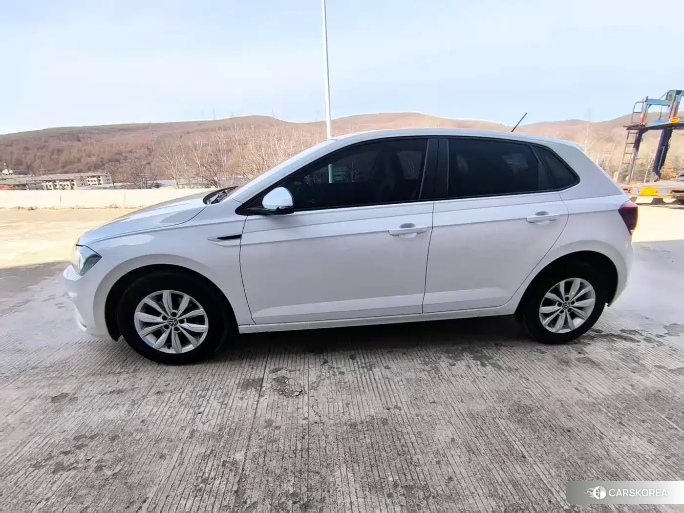 Volkswagen Polo id 4599522 из Китая 14