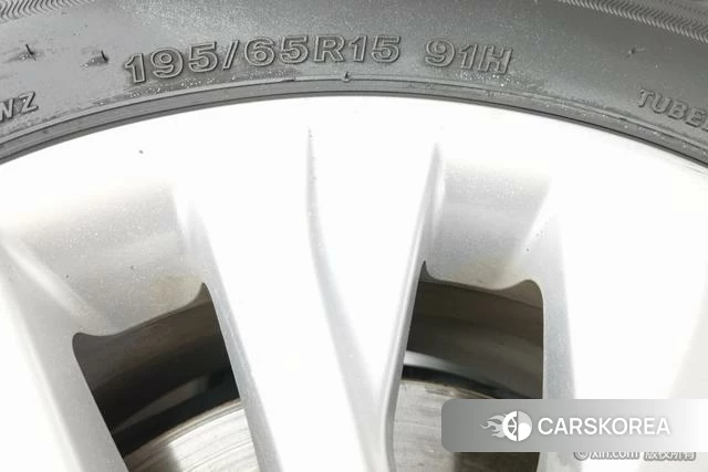 Toyota Corolla id 4307151 из Китая 14