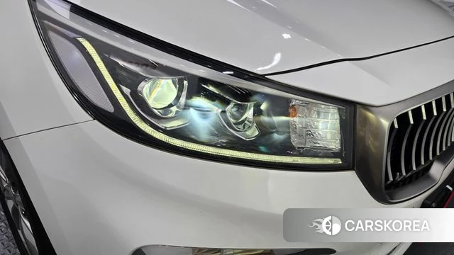 Kia The New Carnival id 4310943 из Кореи 14