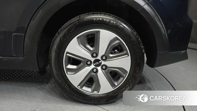 Kia The New Niro id 4712023 из Кореи 14