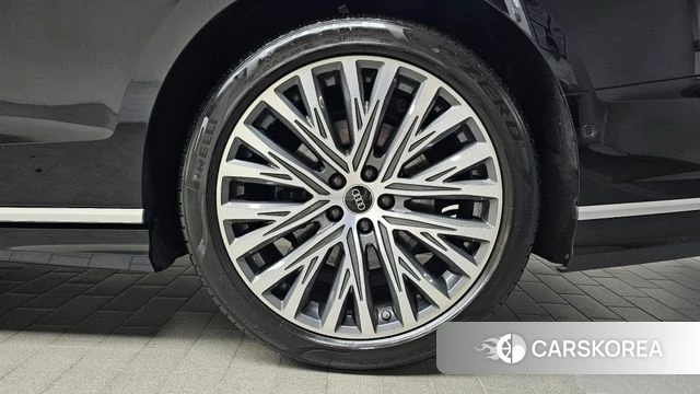Audi A8 (D5) id 4630542 из Кореи 14