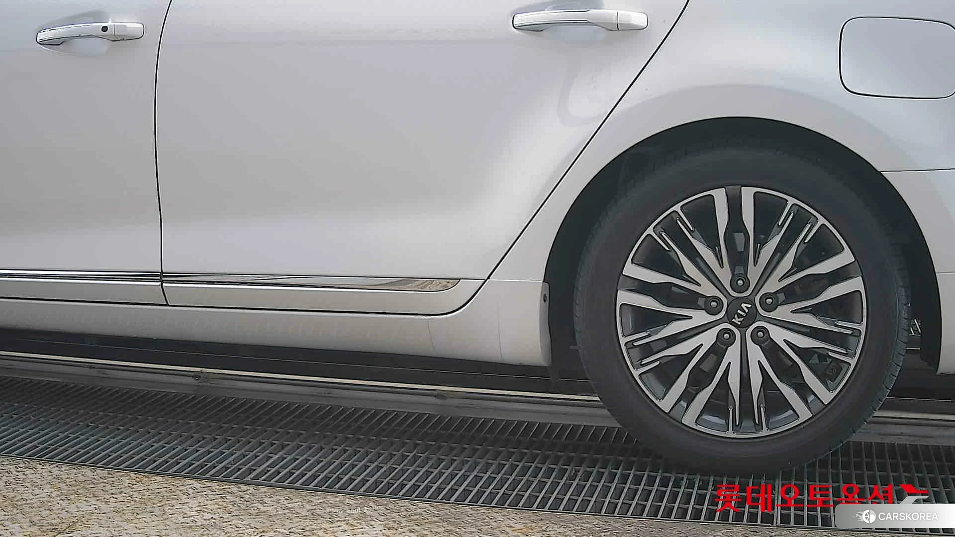 Kia K7 id 3882173 из Кореи 14