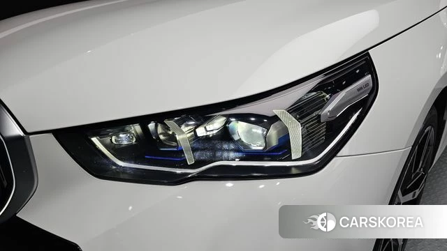 BMW 5 Series (G60) id 4847486 из Кореи 14