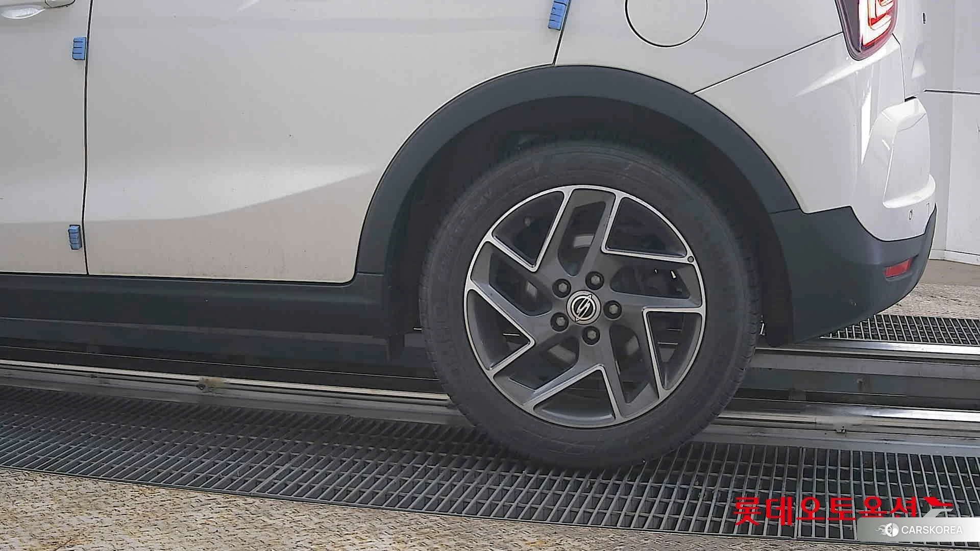 SsangYong Tivoli id 3875670 из Кореи 14