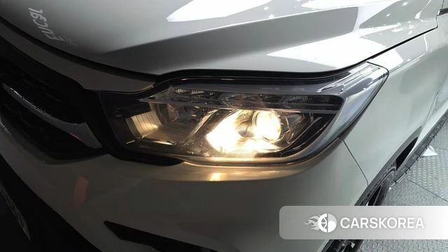 Ssangyong Rexton Sports id 4384710 из Кореи 14