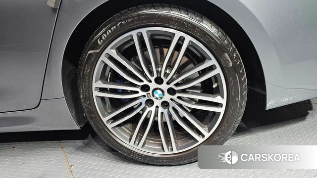 BMW 5 Series (G30) id 4667425 из Кореи 14