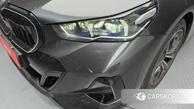 BMW 5 Series (G60) id 4200694 из Кореи 14