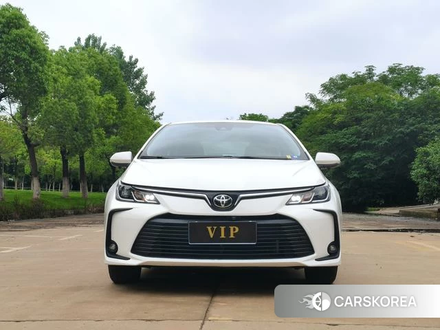 Toyota Corolla id 4368071 из Китая 14