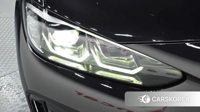 BMW i4 id 4711749 из Кореи 14