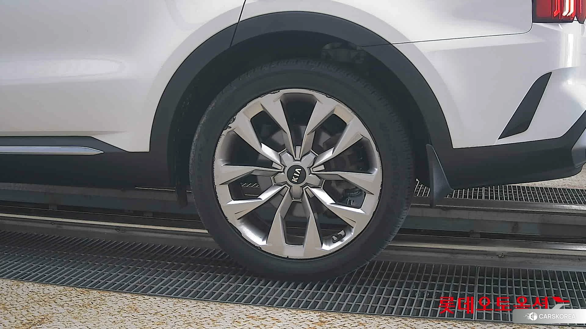 Kia Sorento id 4664333 из Кореи 14