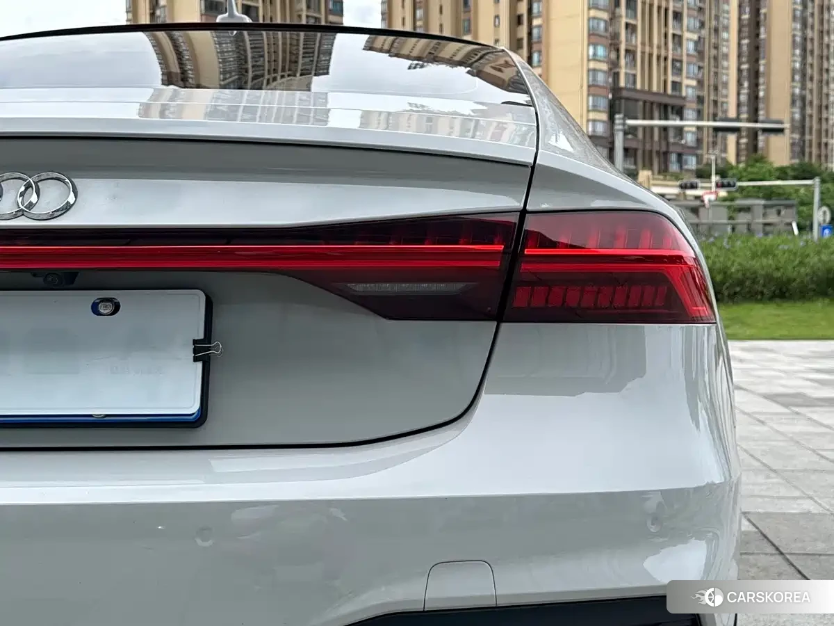 Audi A7 id 4622702 из Китая 14