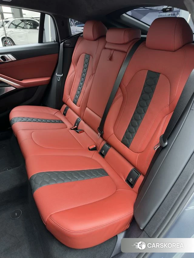BMW X6 M id 4259194 из Китая 14