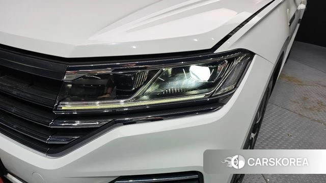 Volkswagen Touareg 3rd generation id 4250412 из Кореи 14
