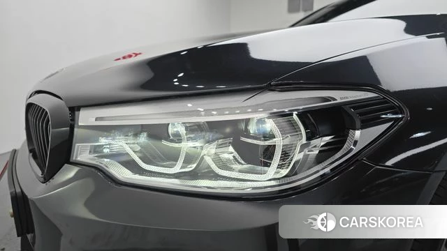 BMW 5 Series (G30) id 4765564 из Кореи 14