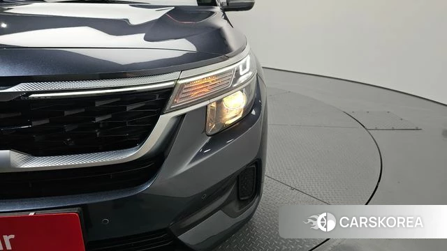 Kia Seltos id 4389736 из Кореи 14