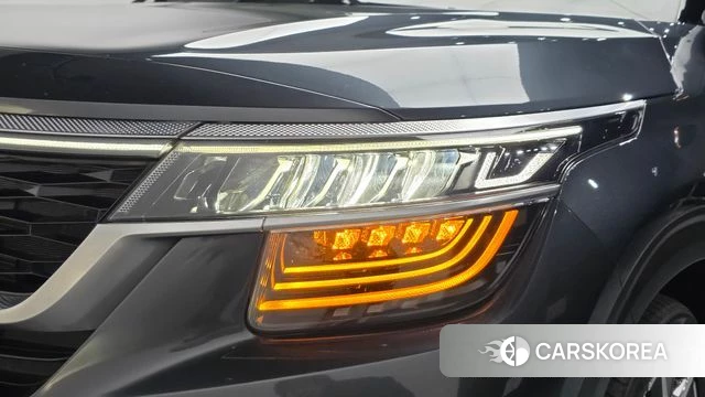 Kia Seltos id 4671059 из Кореи 14